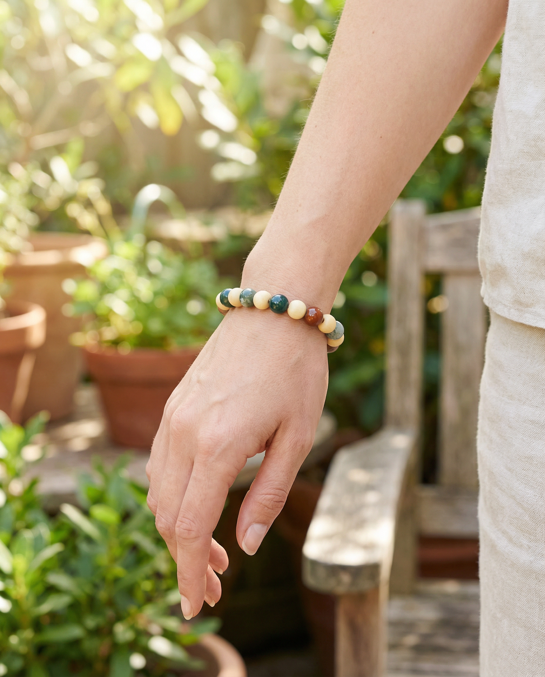 Indian Agate & Wood Bead Bracelet – Natural Stone Stretch – 7.5"