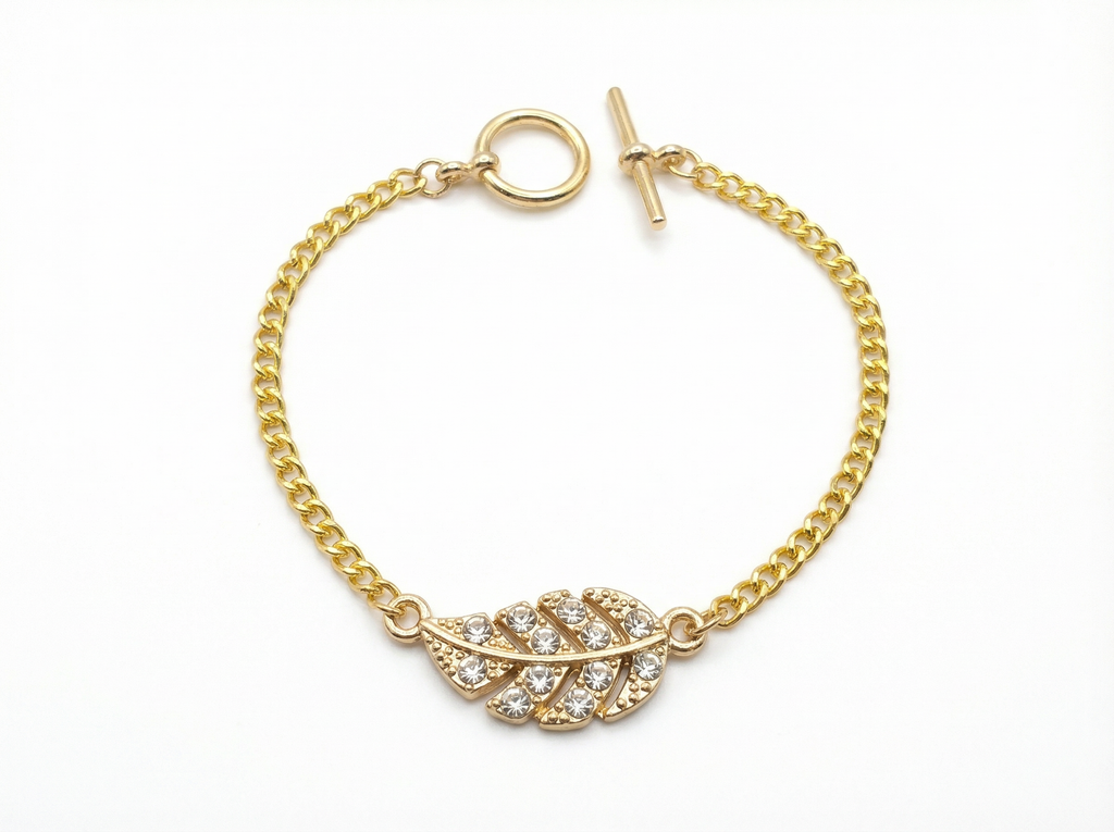 Crystal Leaf Chain Bracelet – 18K Gold Plated Toggle Clasp – 7"