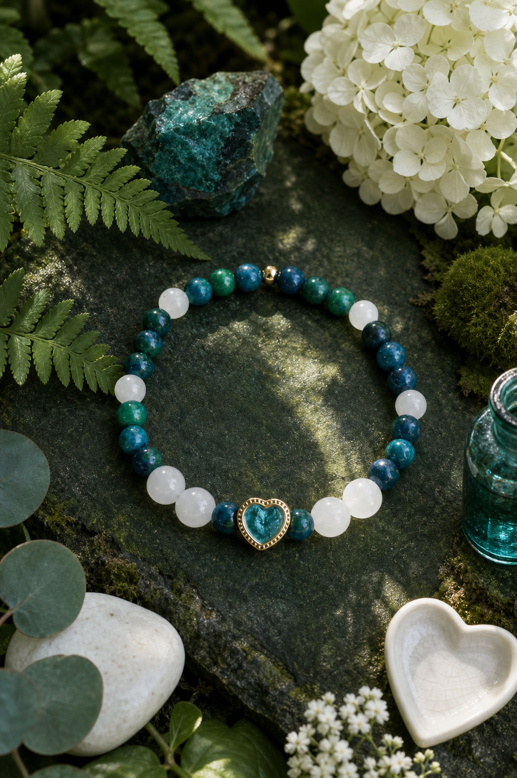 Chrysocolla & White Jade Heart Charm Bracelet – Gold Enamel Accent – 7.25" Stretch