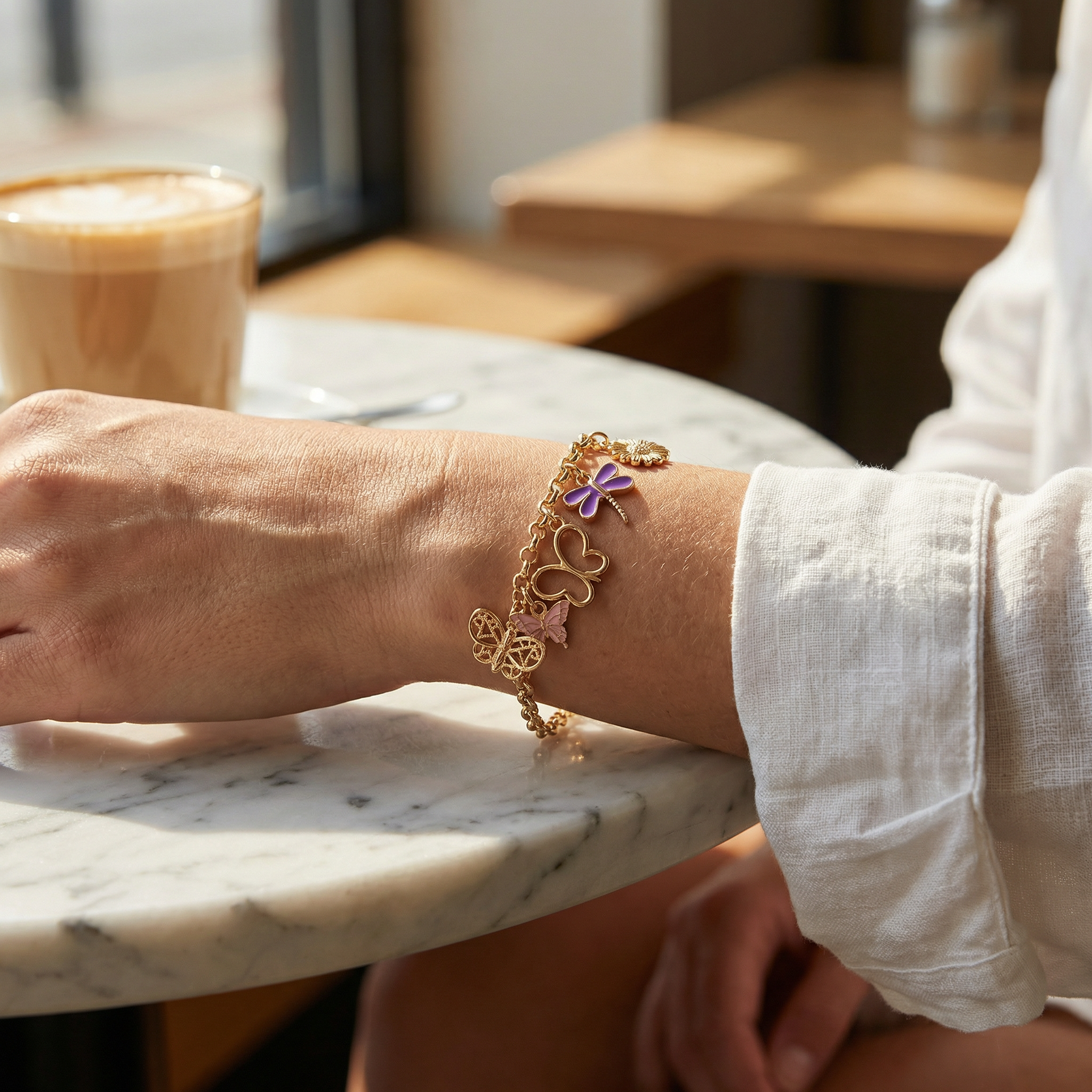 Butterfly, Dragonfly & Daisy Dangle Bracelet – 8" 18K Gold Plated Rolo Chain