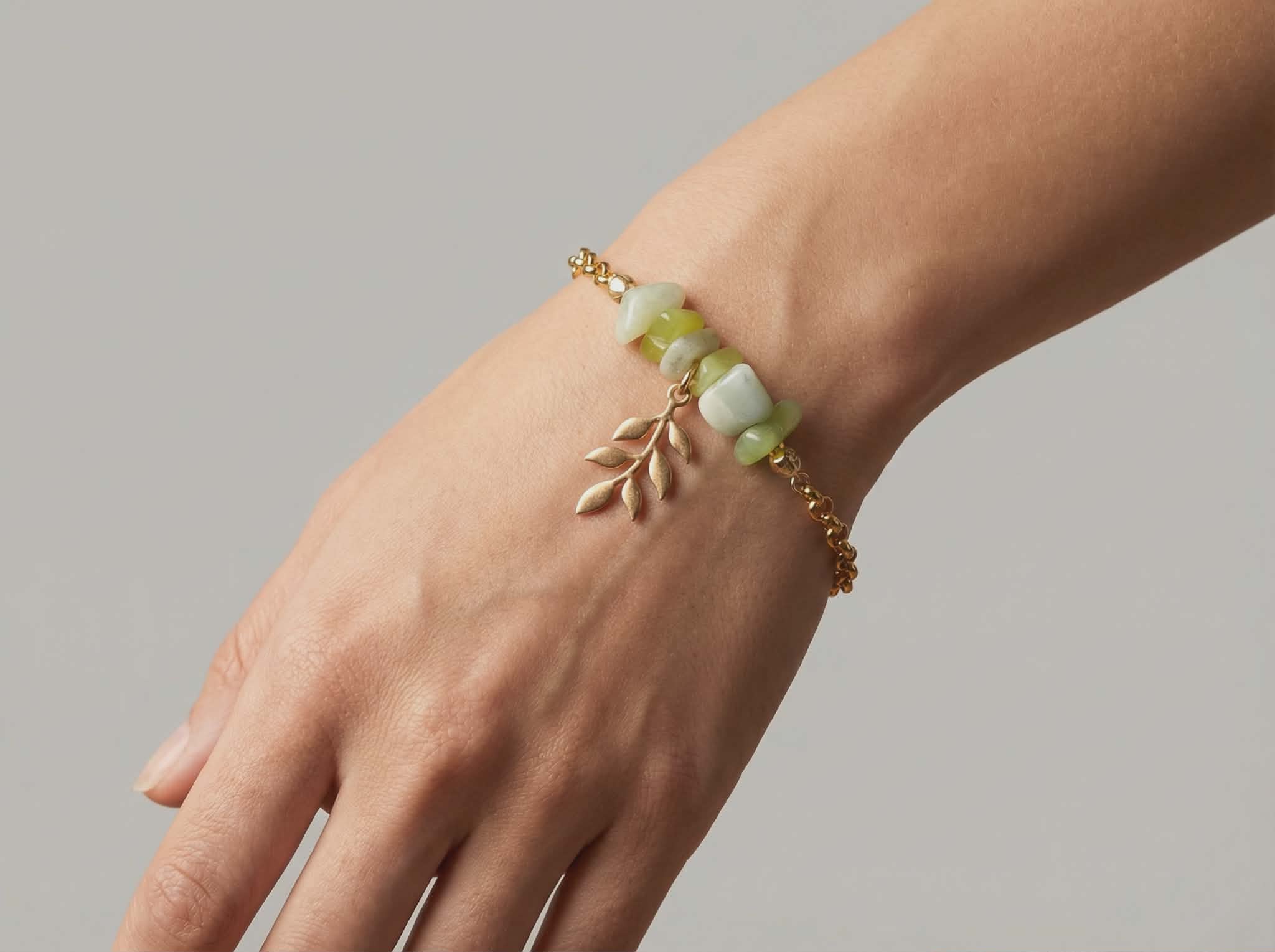 Prehnite Bead Leaf Charm Bracelet – 14K Gold Plated Rolo Dangle Bracelet – 8"